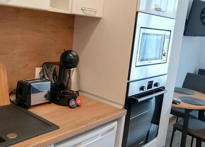 Апартамент Allure Varna *