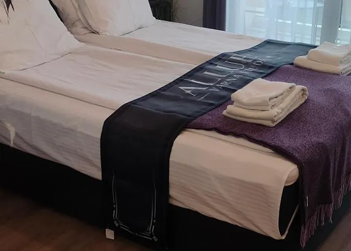 Allure Varna Апартамент *